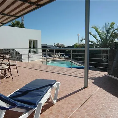 Casa Togio - Wonderful 3 Bedroom - Short Stroll To Beach And Promenade * Puerto del Carmen (Lanzarote)