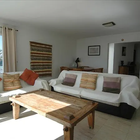 Casa Togio - Wonderful 3 Bedroom - Short Stroll To Beach And Promenade Villa Puerto del Carmen (Lanzarote)