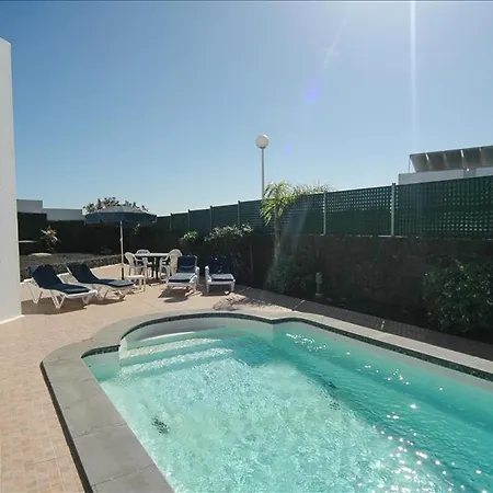 Casa Togio - Wonderful 3 Bedroom - Short Stroll To Beach And Promenade