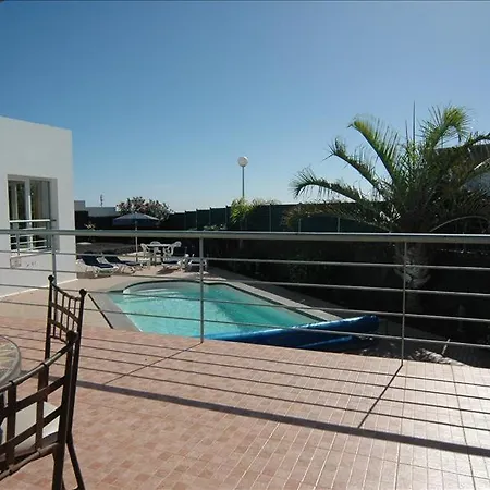 Casa Togio - Wonderful 3 Bedroom - Short Stroll To Beach And Promenade